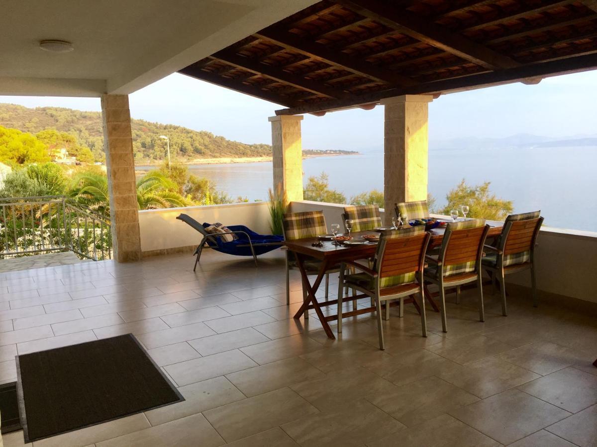 Schoenes Ferienhaus Direkt Am Meer Stomorska Zewnętrze zdjęcie